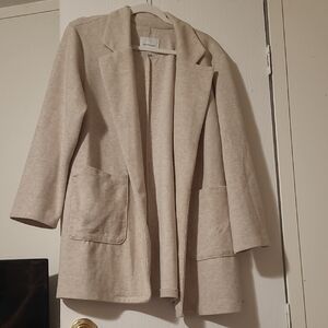 Elegant Beige Women's Blazer